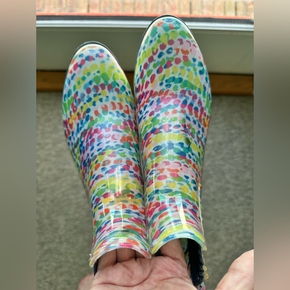 Jack Rogers Chelsea Style Weatherproof Romantic Colorful Feminine Booties Size 6 - Picture 7 of 11